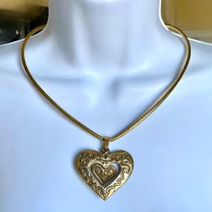 JEEP COLLINS DOUBLE HEART NECKLACE